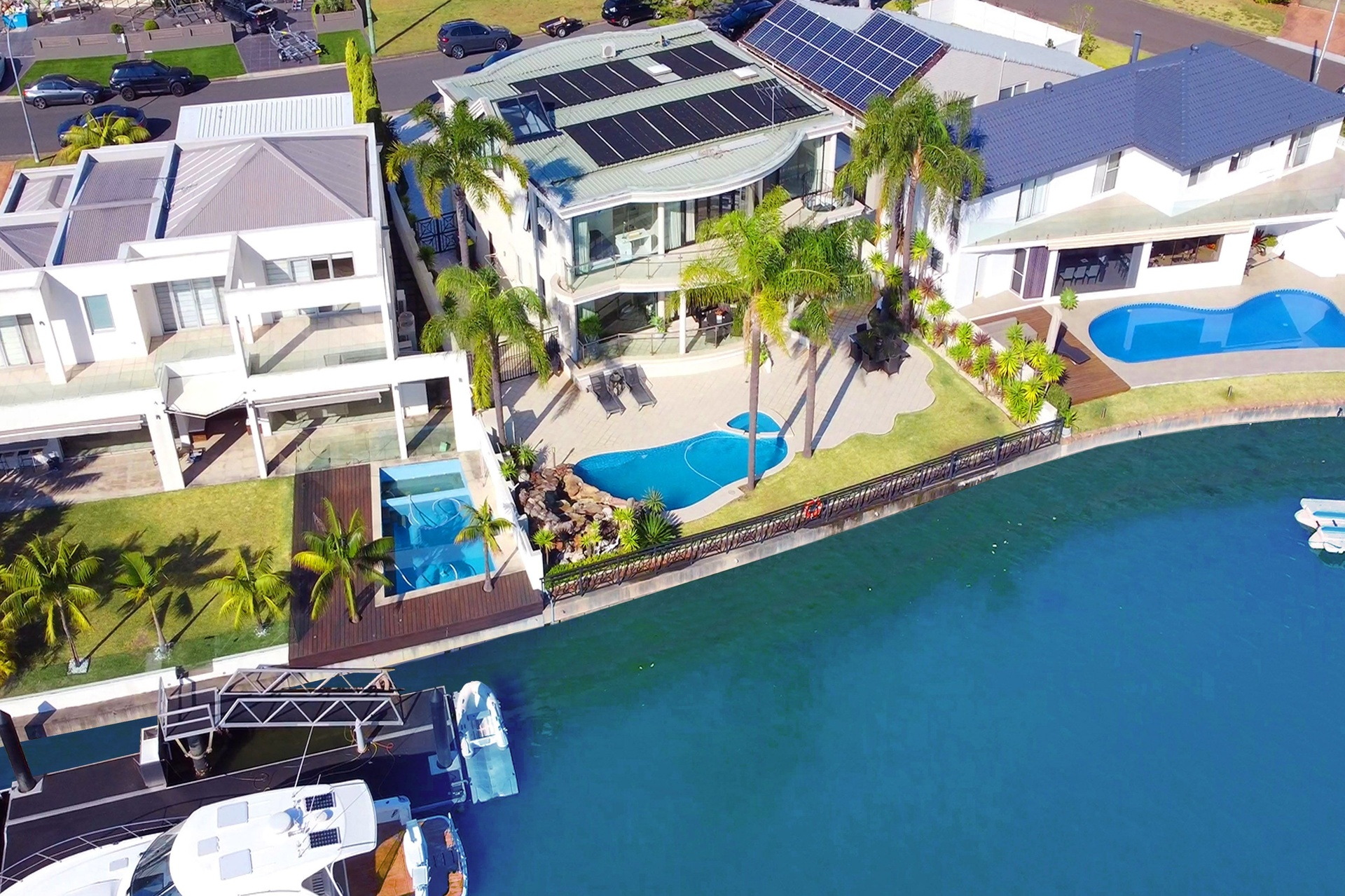 33 James Cook Island, Sylvania Waters Sold by Gavan Property - image 1