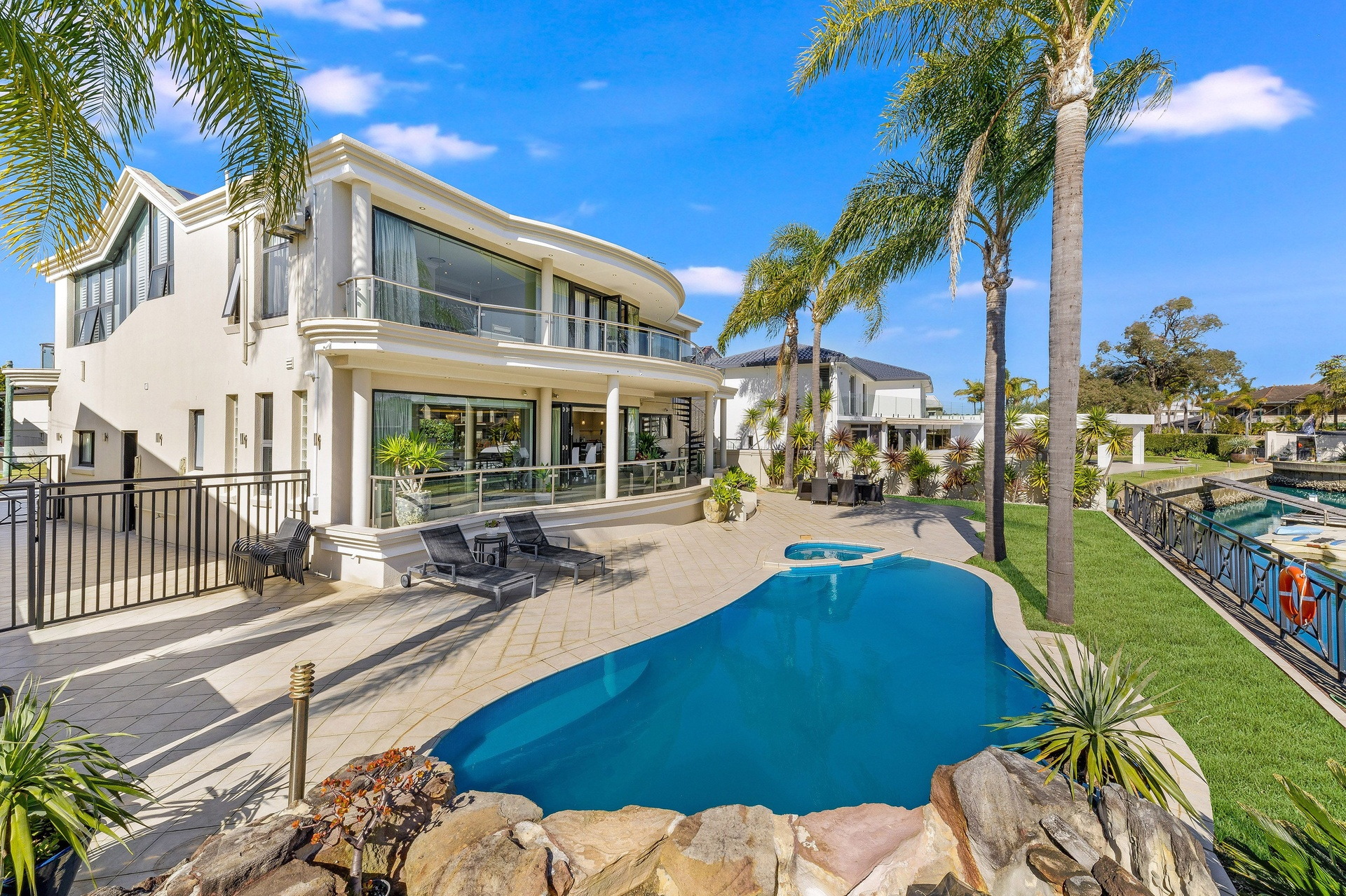 33 James Cook Island, Sylvania Waters Sold by Gavan Property - image 1