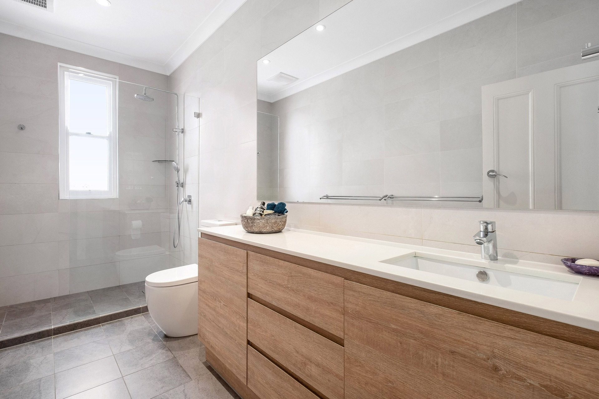 1/11 Denman St, Hurstville Sold by Gavan Property - image 1