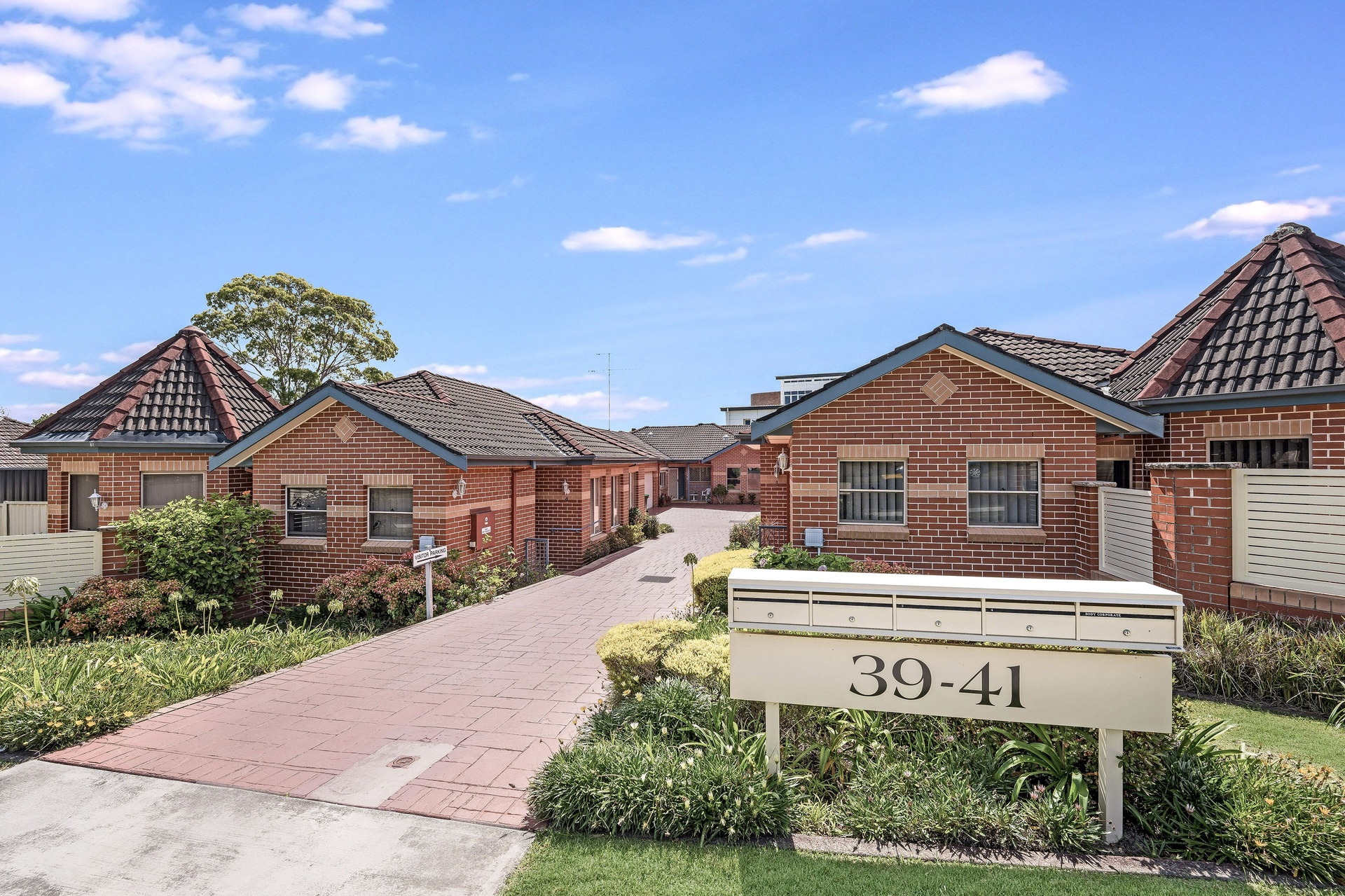 3/39-41 Greenacre Road, South Hurstville Sold by Gavan Property - image 1
