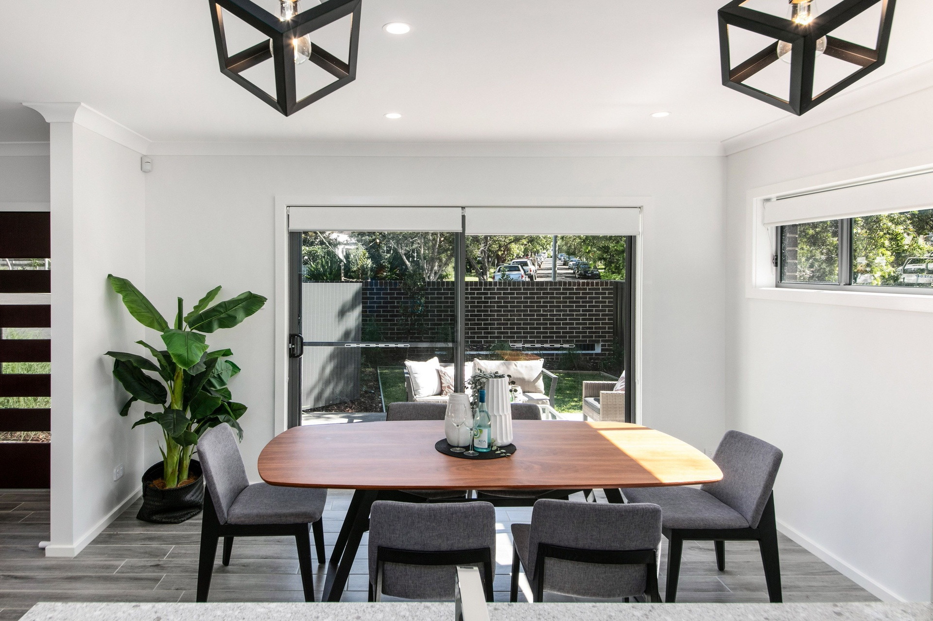 1/30 Carramar Crescent, Miranda Sold by Gavan Property - image 1