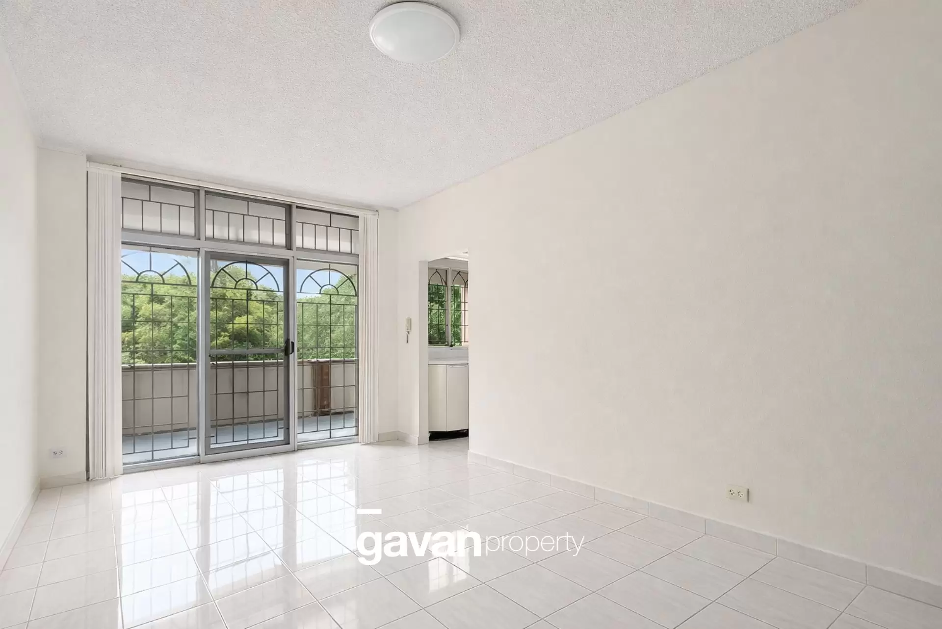 1/14-18 Queen Victoria Street, Kogarah Leased by Gavan Property - image 1