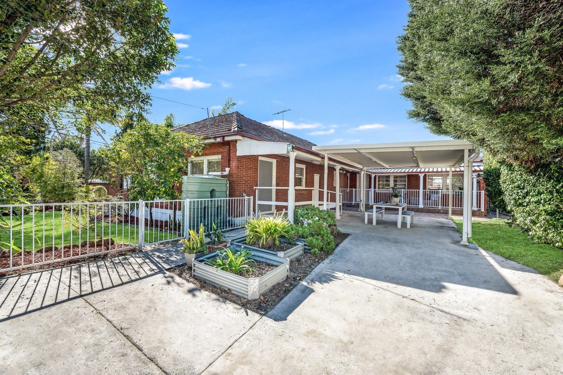 2 Oberon Street, Blakehurst Sold by Gavan Property - image 1