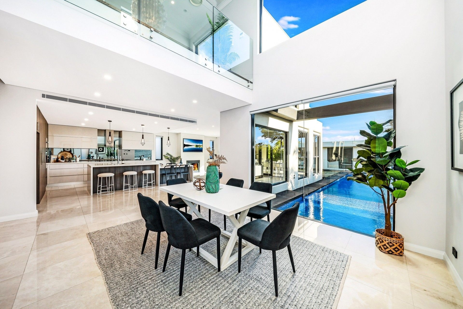 25 The Esplanade, South Hurstville Sold by Gavan Property - image 1