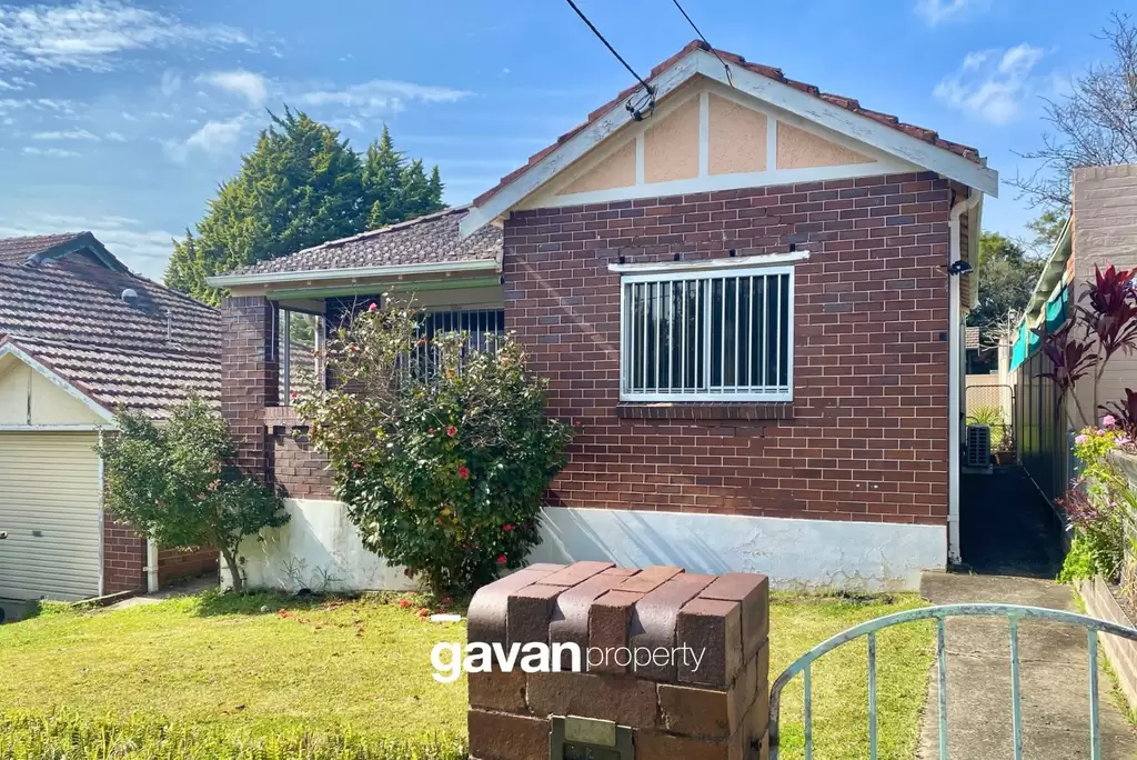 62 Greenacre Road, South Hurstville Leased by Gavan Property