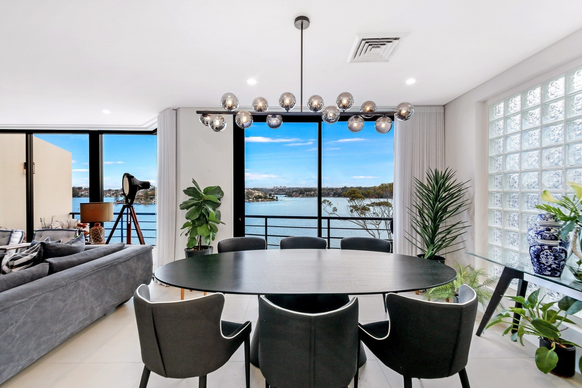 137 Kyle Parade, Kyle Bay Sold by Gavan Property - image 1