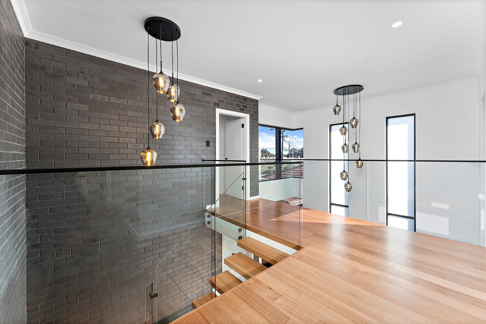 940A Forest Road, Lugarno Sold by Gavan Property - image 1