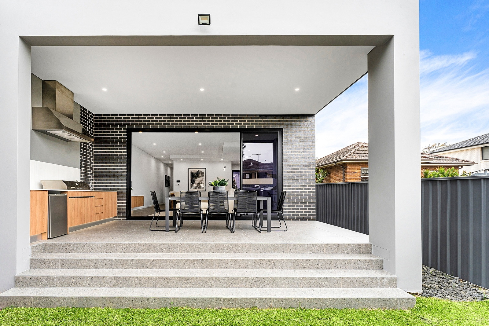 940A Forest Road, Lugarno Sold by Gavan Property - image 1