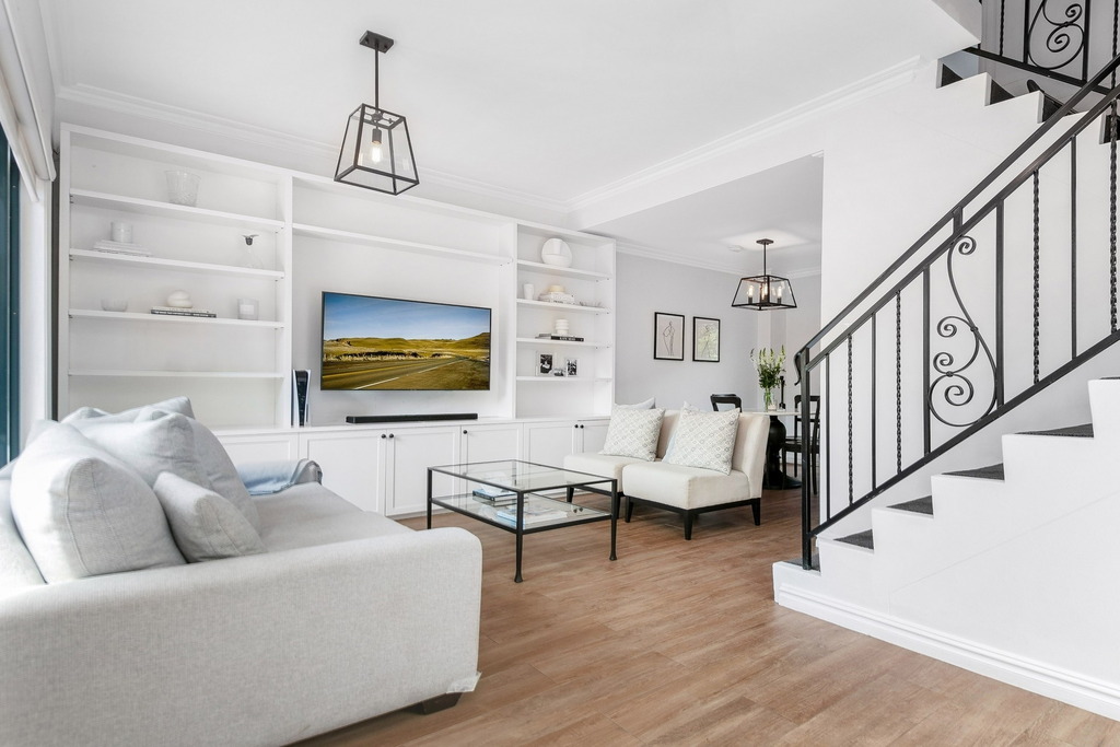 14/2-6 Harrow Street, Sylvania Sold by Gavan Property