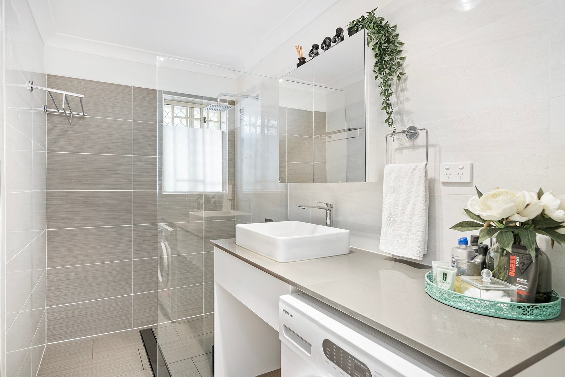 2/45 Boundary Road, Mortdale Sold by Gavan Property - image 1