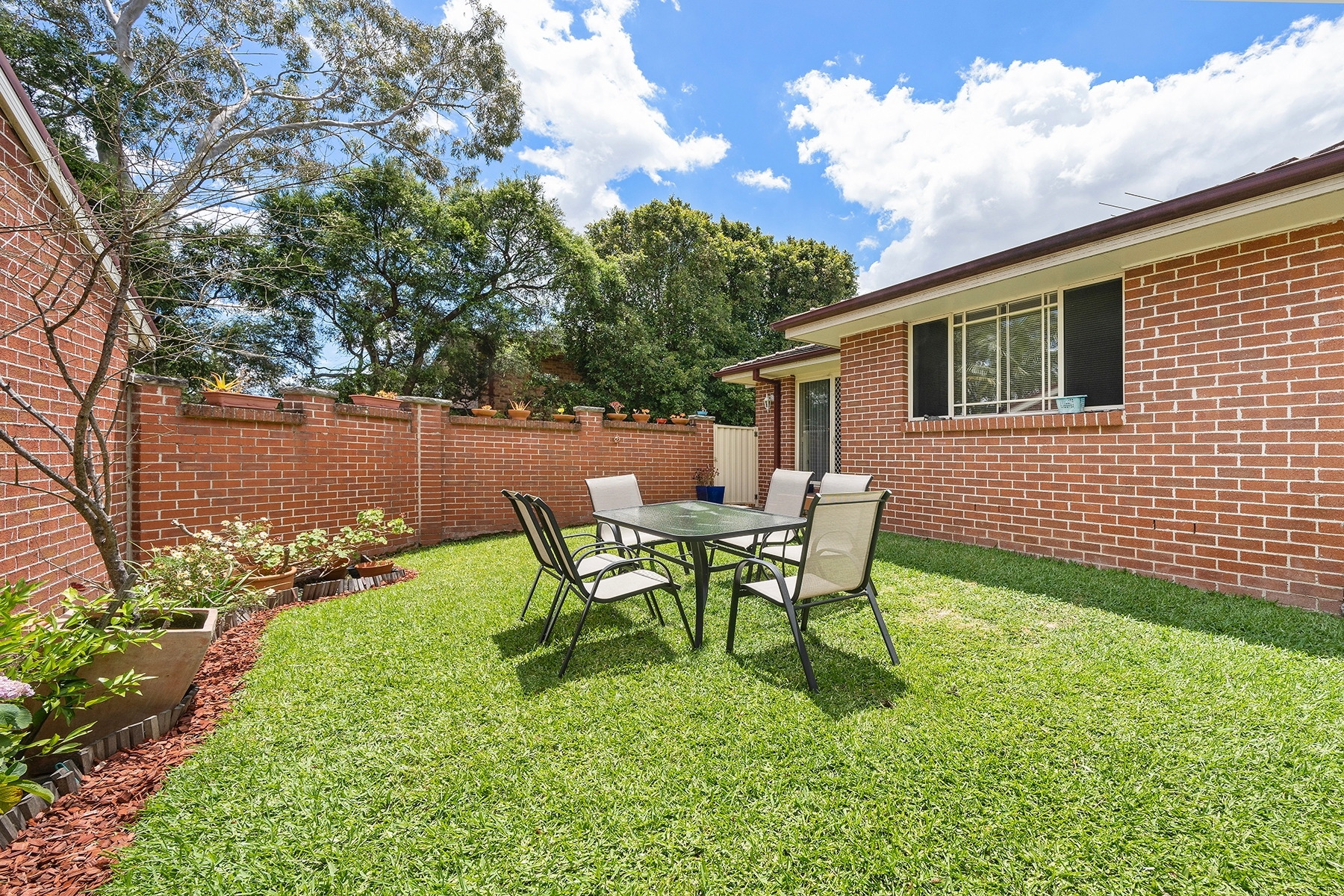2/45 Boundary Road, Mortdale Sold by Gavan Property - image 1