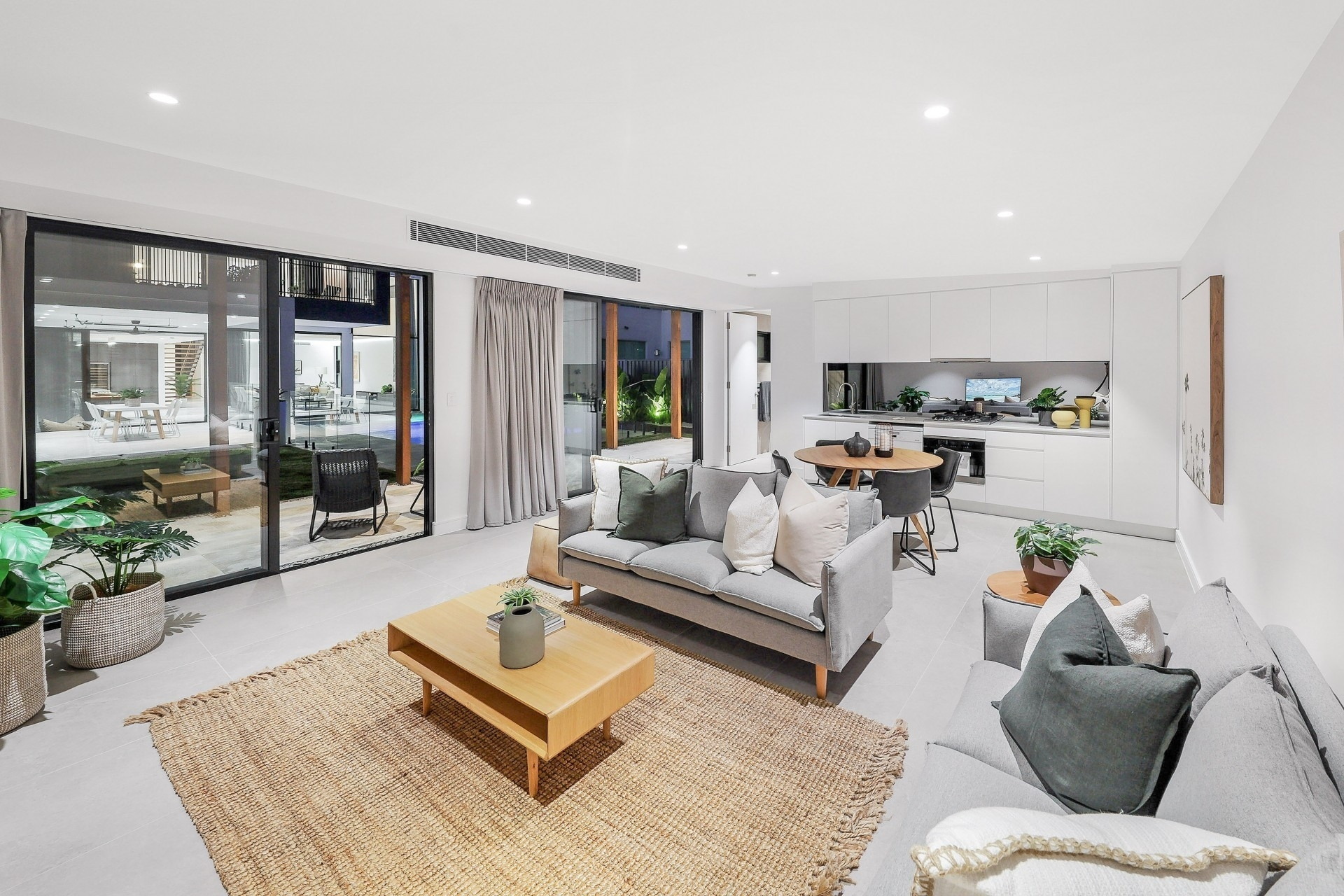 84 Greenacre Road, Connells Point Sold by Gavan Property - image 1
