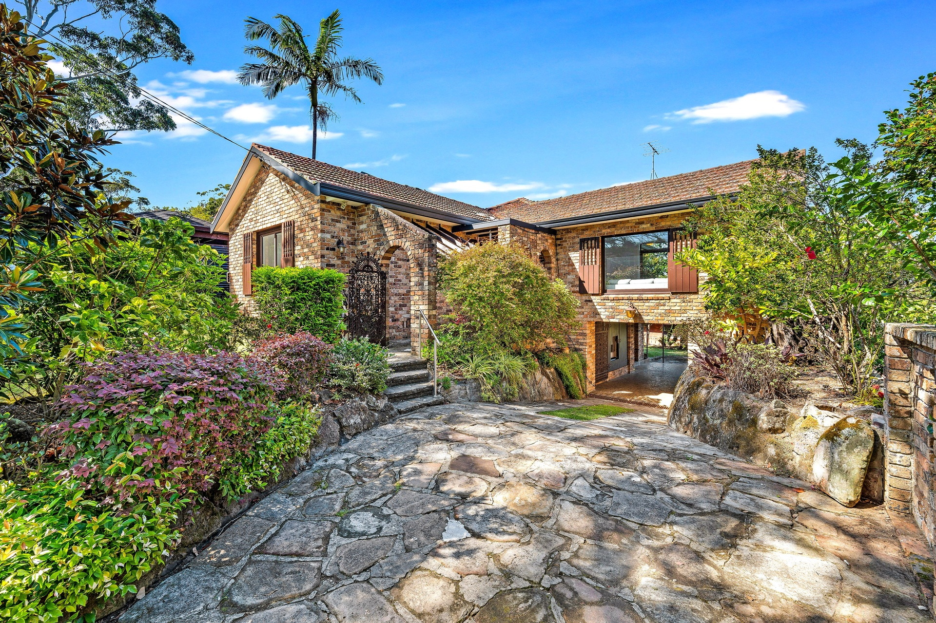 9 Southern Street, Oatley Sold by Gavan Property - image 1