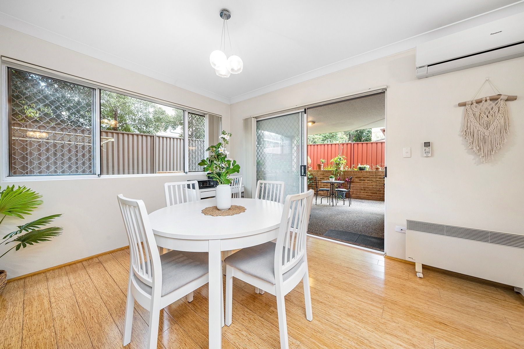2/65-67 Pitt Street, Mortdale Sold by Gavan Property - image 1