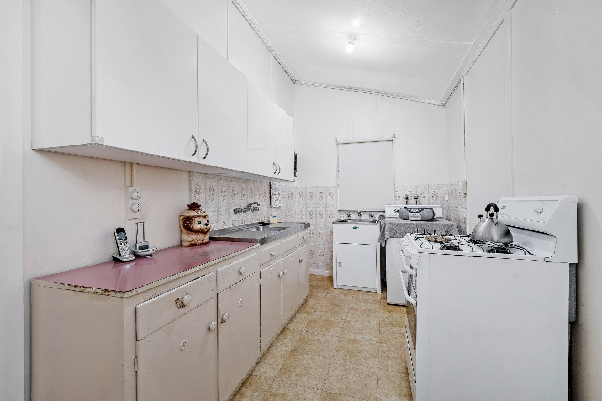 78 Blakesley Road, South Hurstville Sold by Gavan Property - image 1