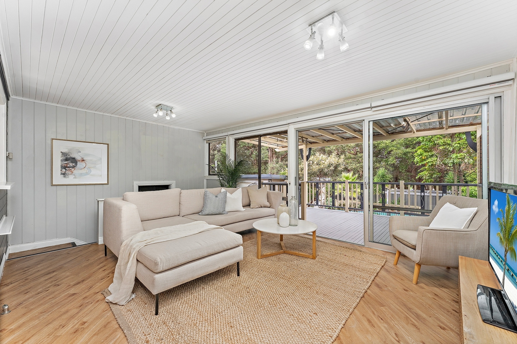 27 Holley Road, Beverly Hills Sold by Gavan Property - image 1