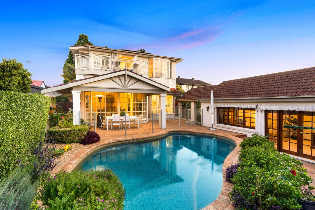 4 Mimosa Street, Oatley Sold by Gavan Property