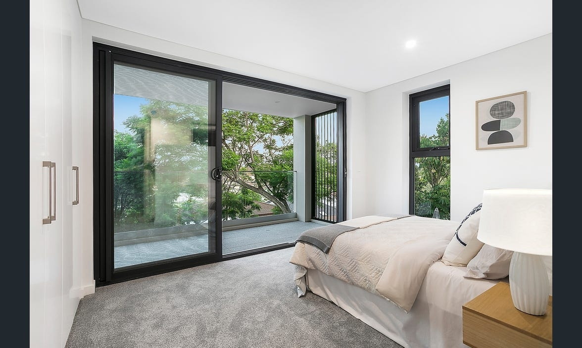 12 Riverview Avenue, Kyle Bay Sold by Gavan Property - image 1