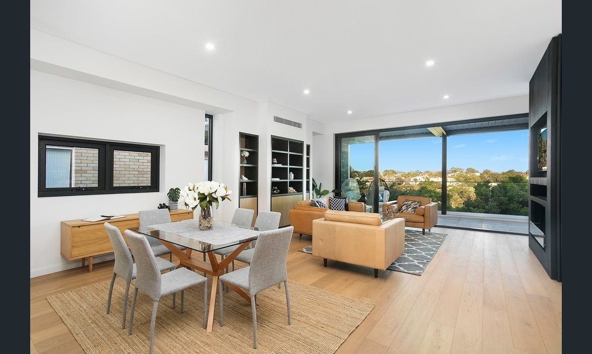 12 Riverview Avenue, Kyle Bay Sold by Gavan Property - image 1