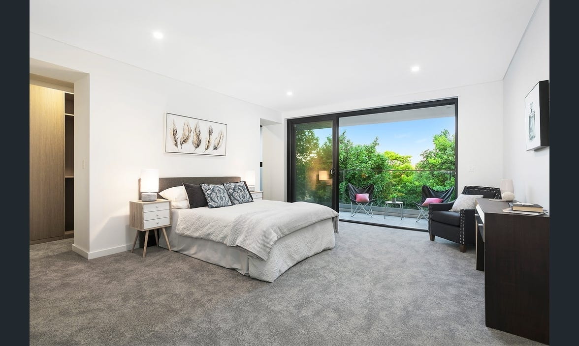 12 Riverview Avenue, Kyle Bay Sold by Gavan Property - image 1