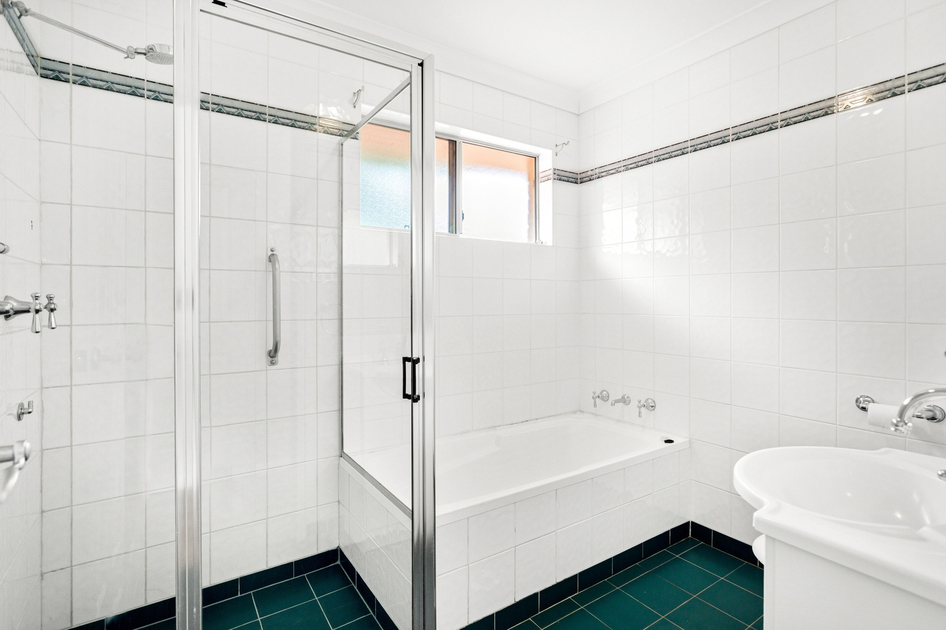 12/58-68 Oxford Street, Mortdale Sold by Gavan Property - image 1