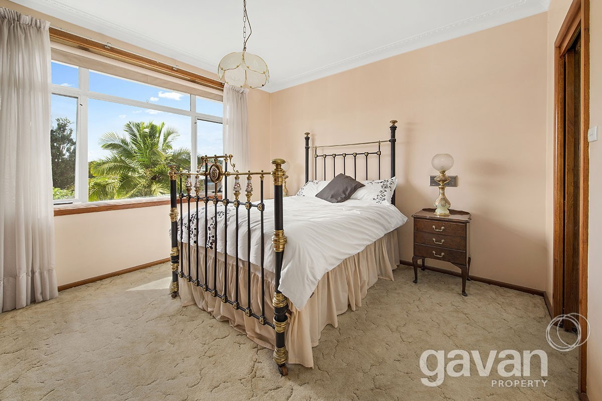 10 Loville Avenue, Peakhurst Heights Sold by Gavan Property - image 1