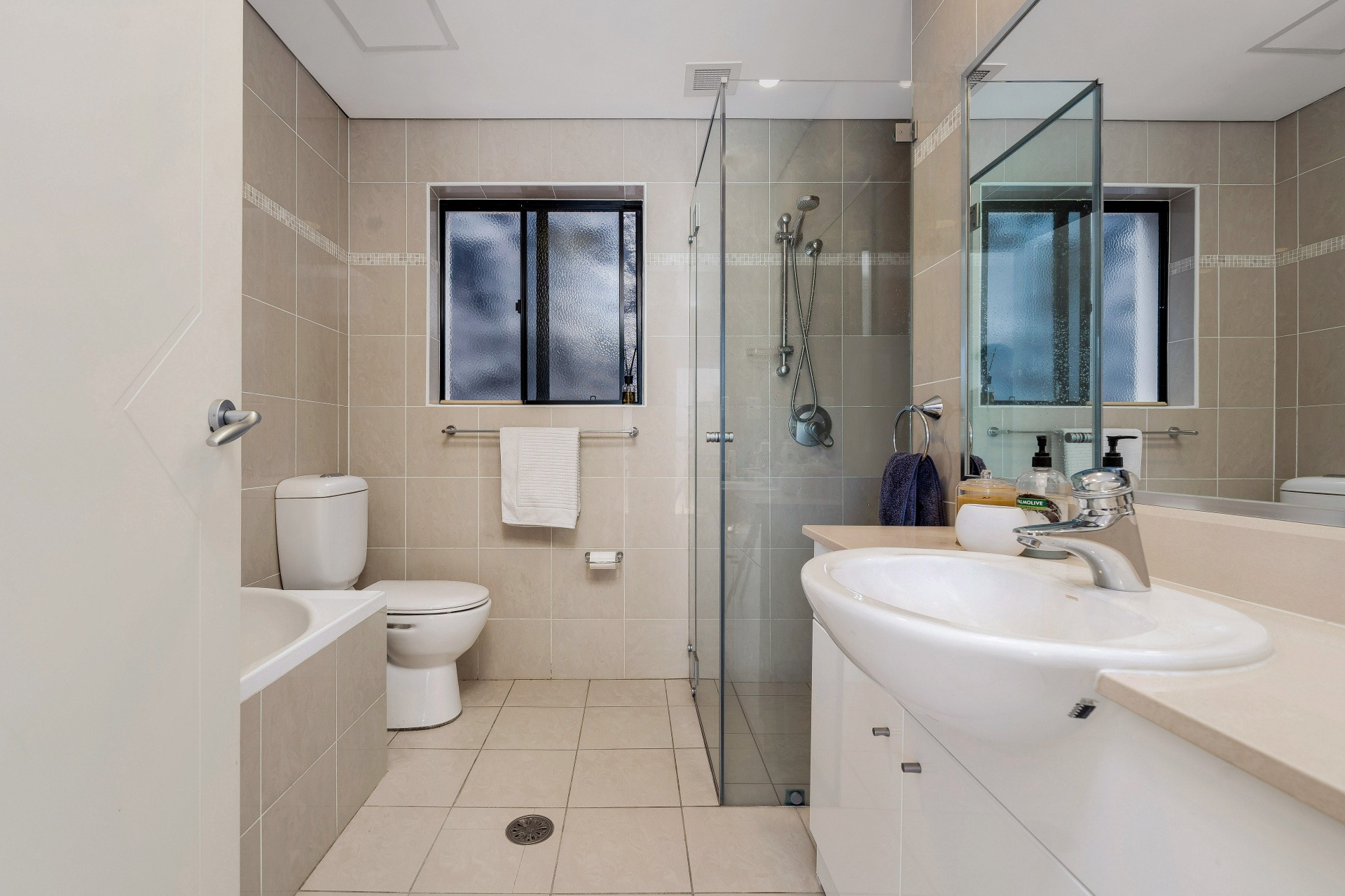3/11 Merriman Street, Kyle Bay Sold by Gavan Property - image 1