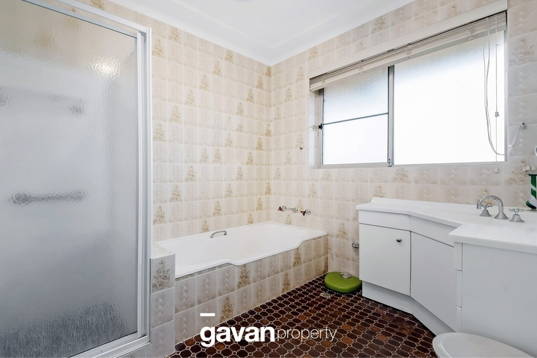 56 Connemarra Street, Bexley Leased by Gavan Property - image 1