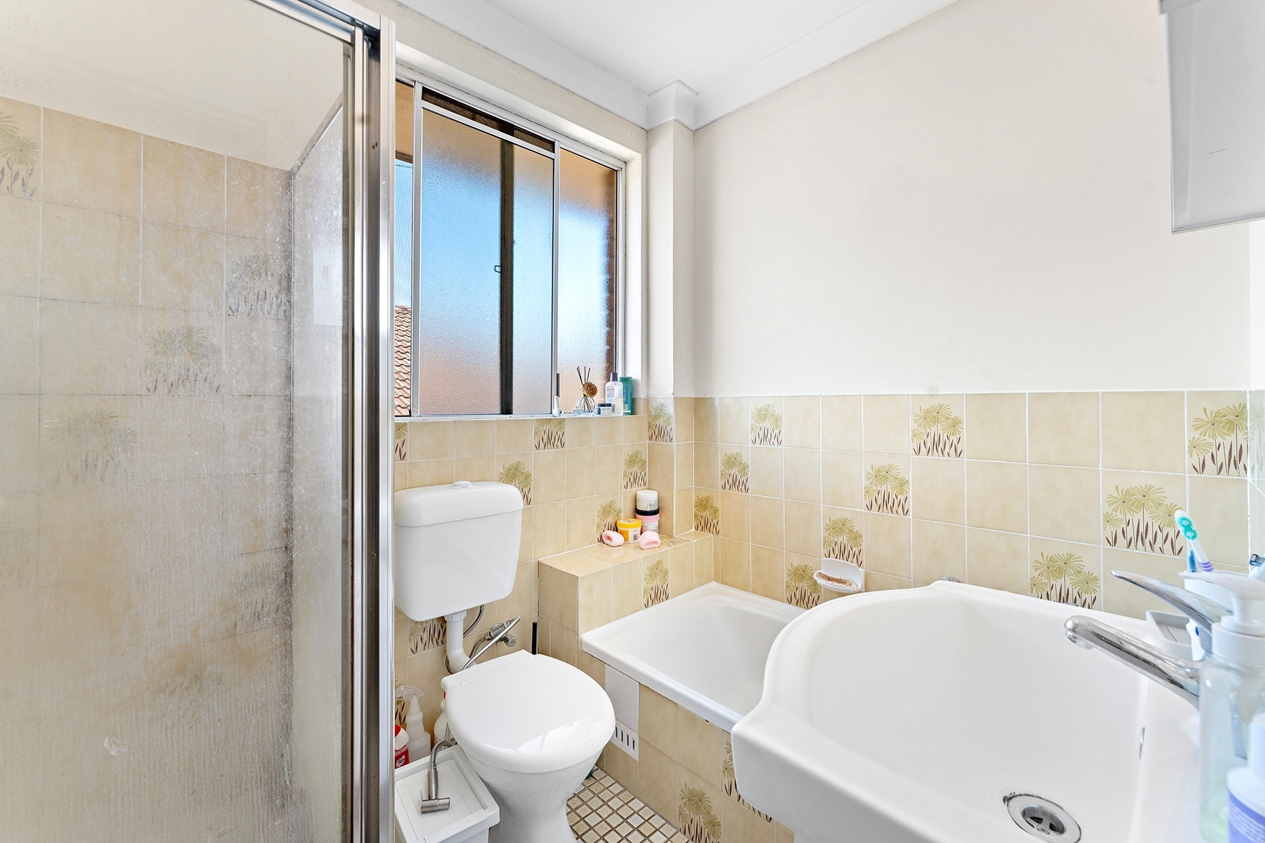 3 Woids Avenue, Hurstville Sold by Gavan Property - image 1