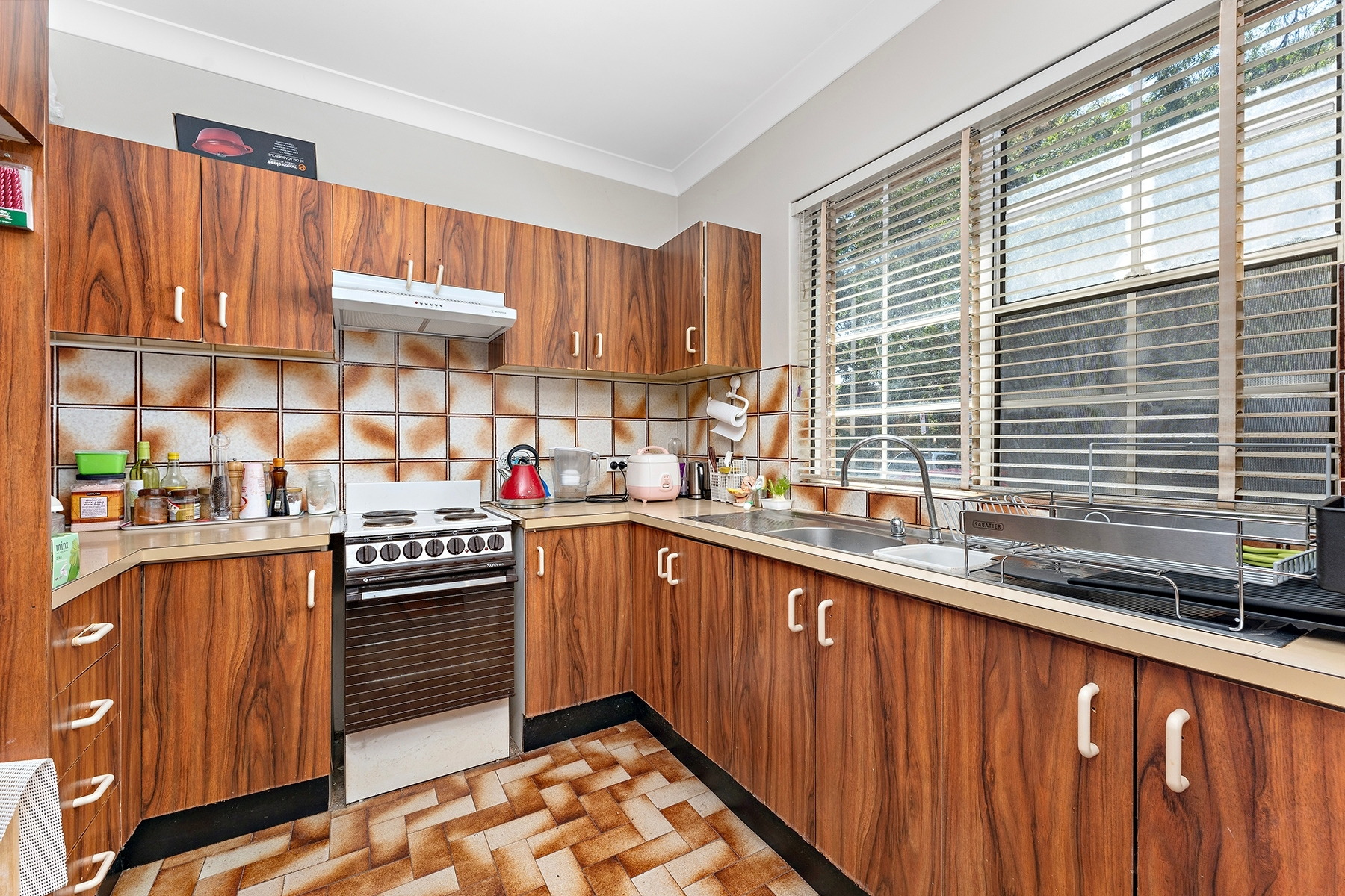 3 Woids Avenue, Hurstville Sold by Gavan Property - image 1