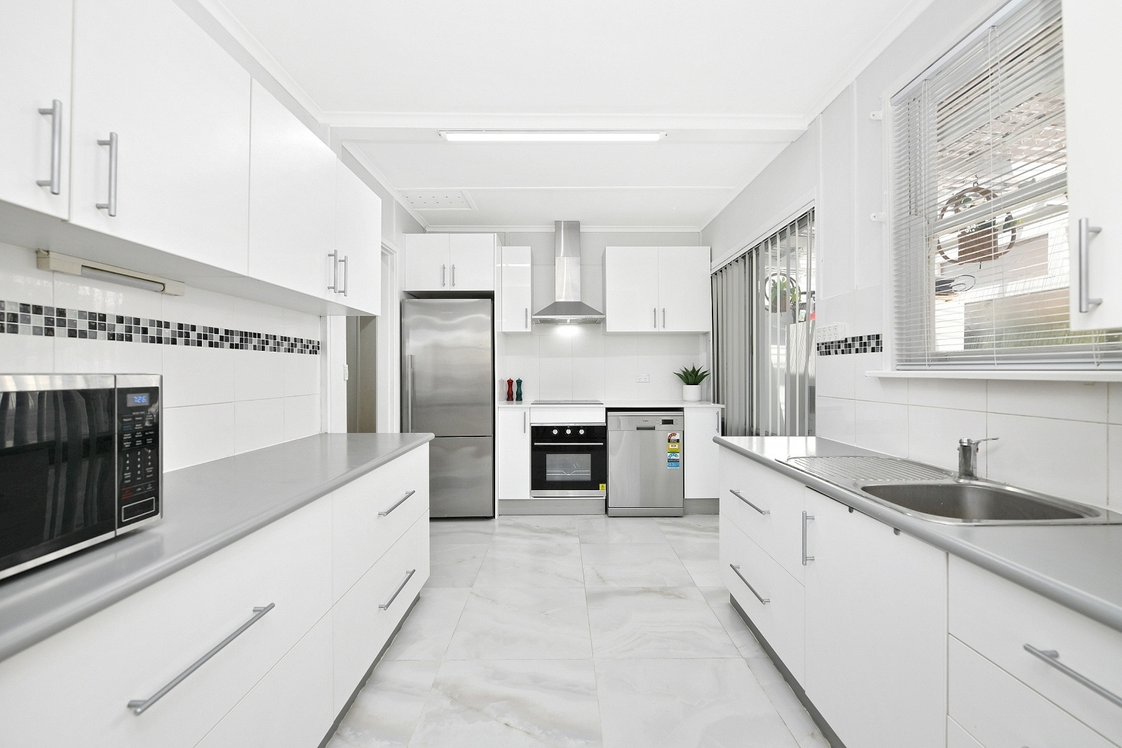 63 Seaforth Avenue, Oatley Sold by Gavan Property - image 1