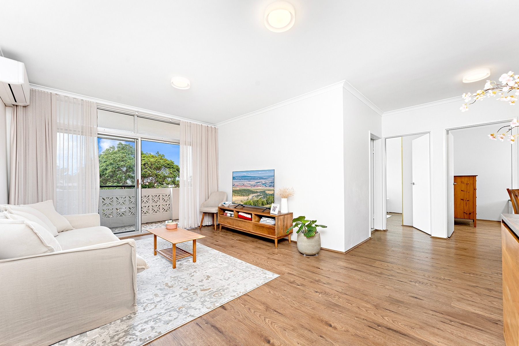 11/2a Jersey Avenue, Mortdale Sold by Gavan Property - image 1