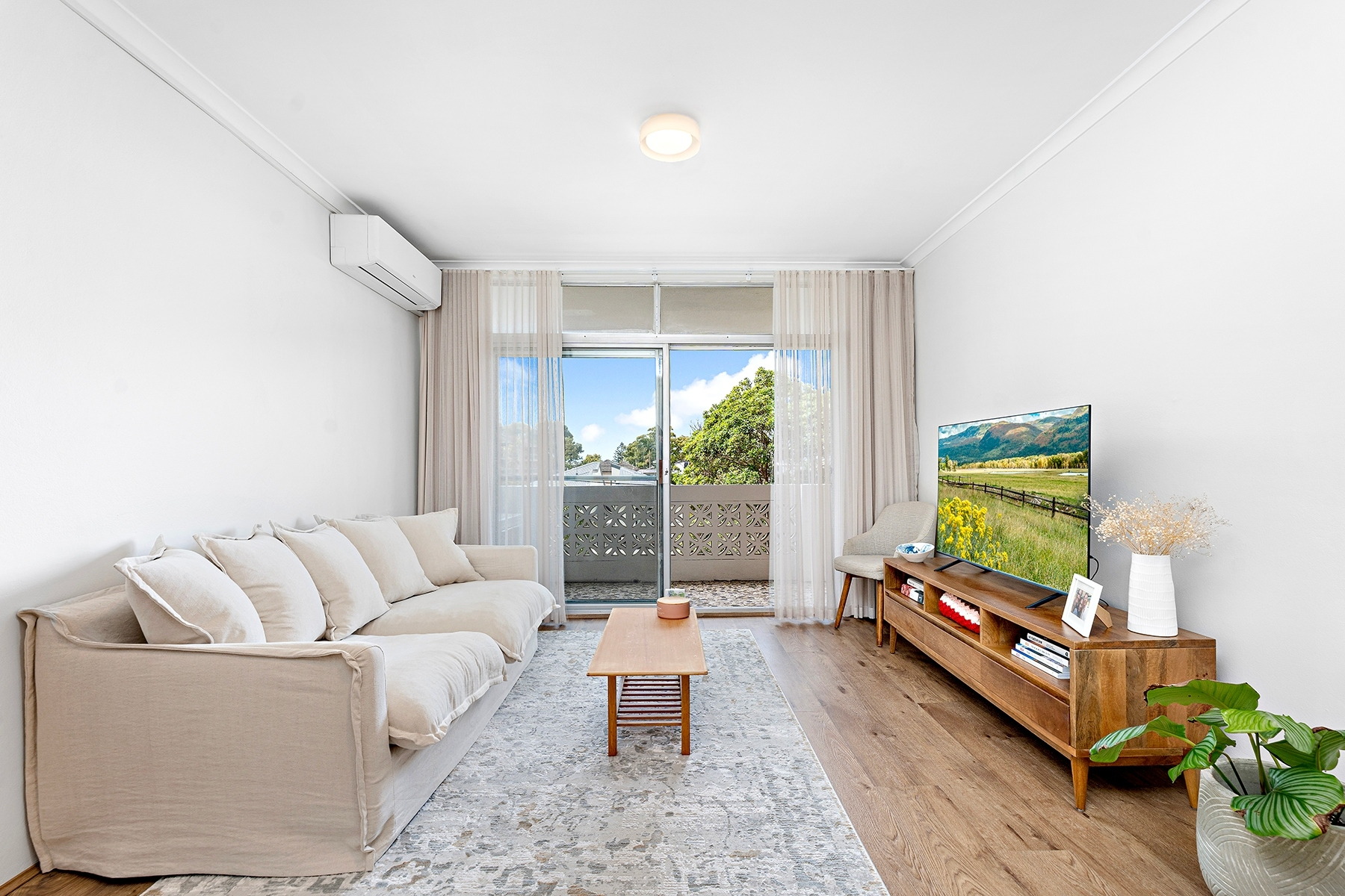 11/2a Jersey Avenue, Mortdale Sold by Gavan Property - image 1