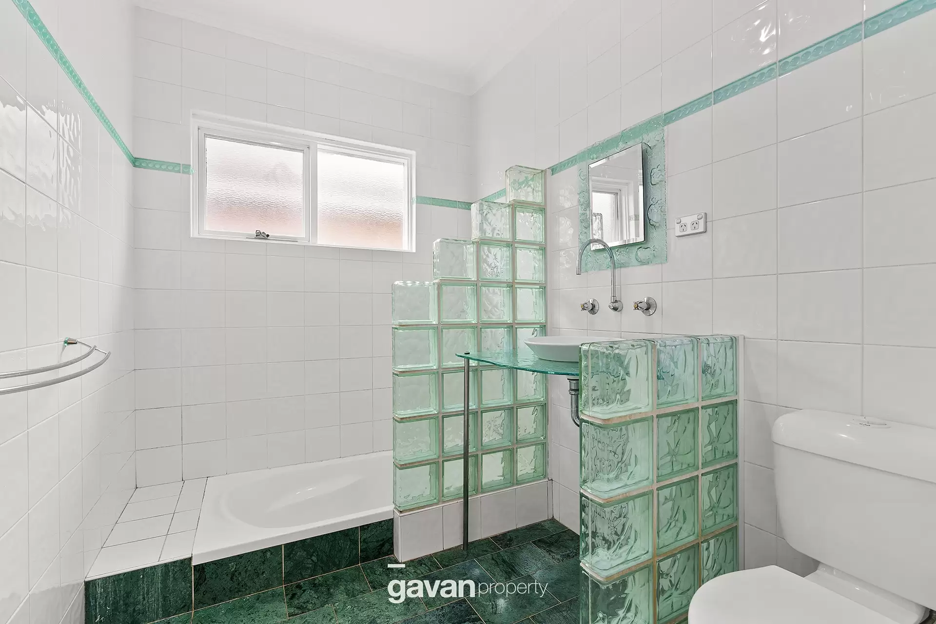 32 Lee Avenue, Beverly Hills Leased by Gavan Property - image 1