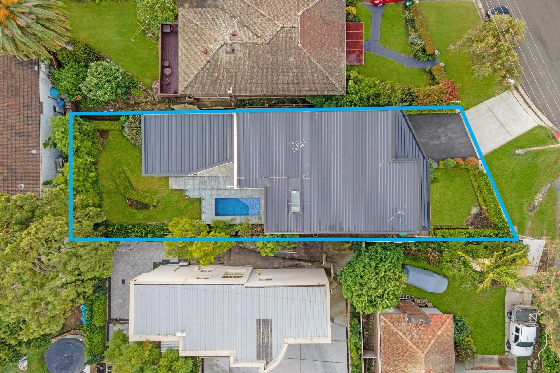 17 The Appian Way, South Hurstville Sold by Gavan Property - image 1