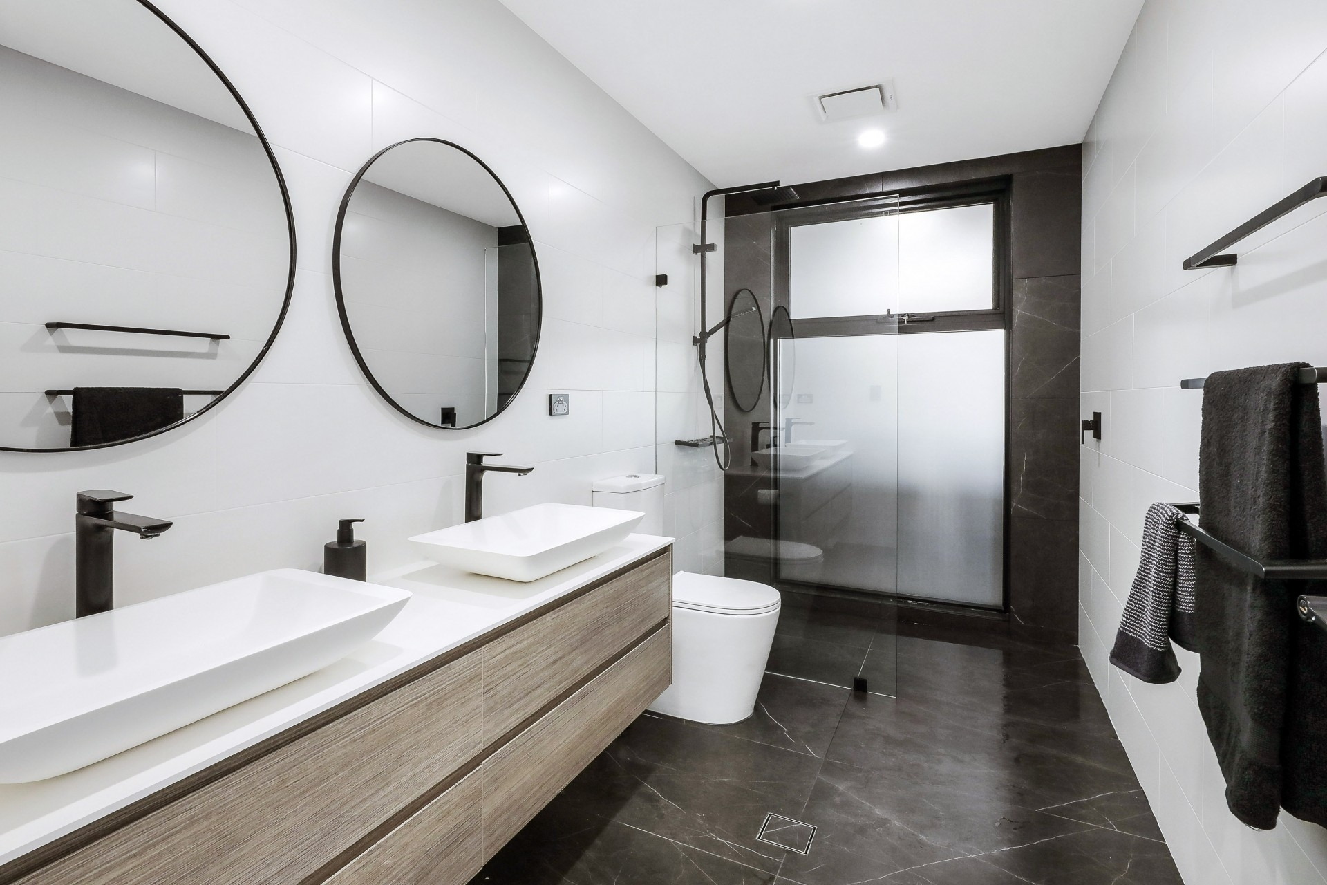 17 The Appian Way, South Hurstville Sold by Gavan Property - image 1