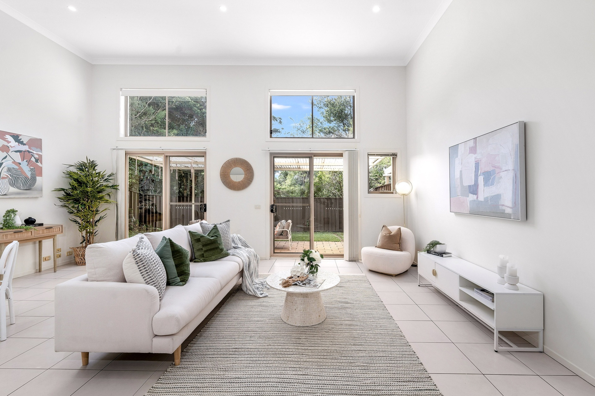2/42-44 East Crescent, Hurstville Grove Sold by Gavan Property - image 1