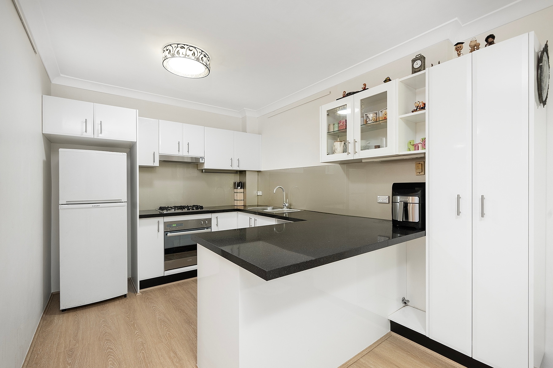 3/2-6 Martin Place, Mortdale Sold by Gavan Property - image 1