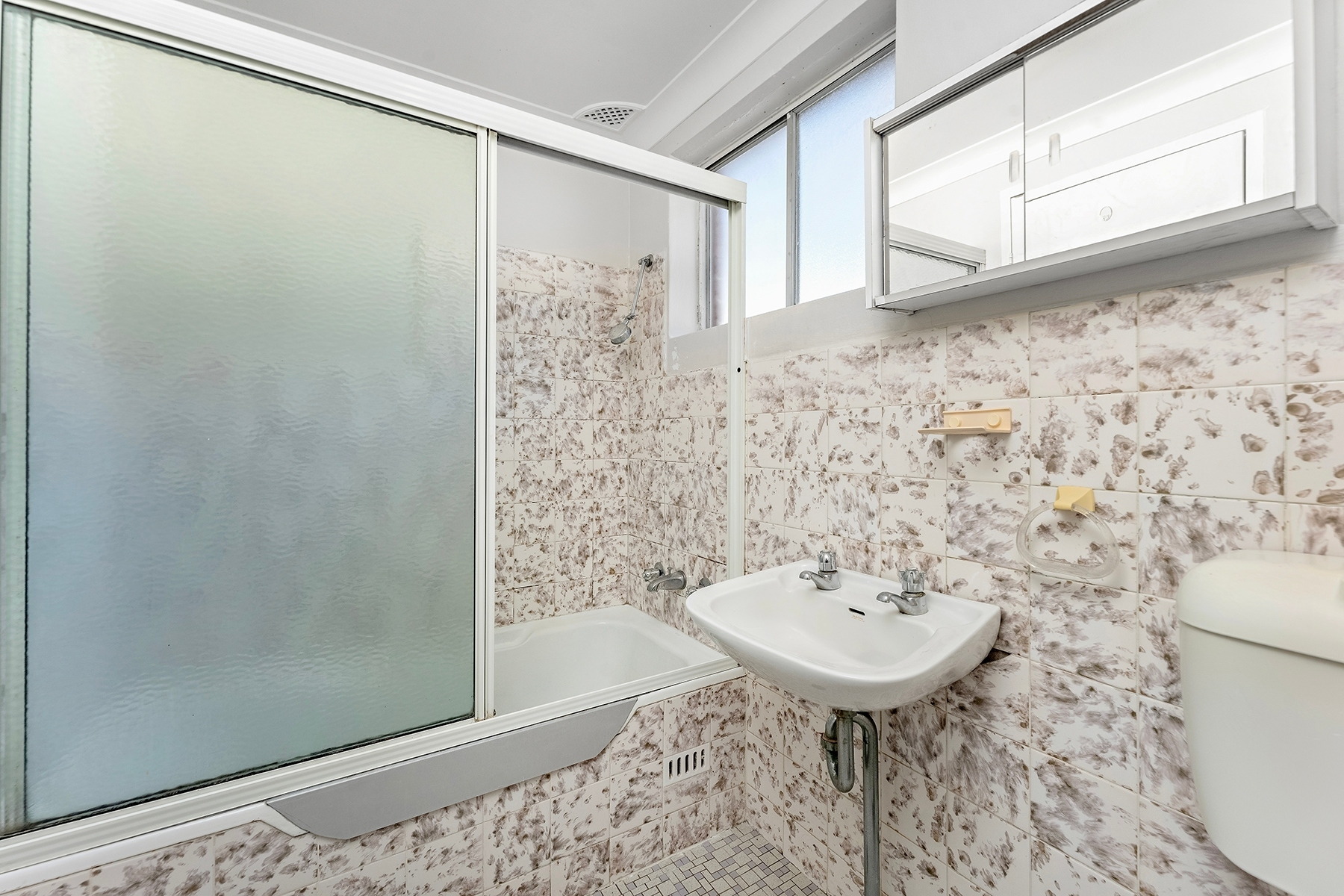 4/28 Station Street, Mortdale Sold by Gavan Property - image 1
