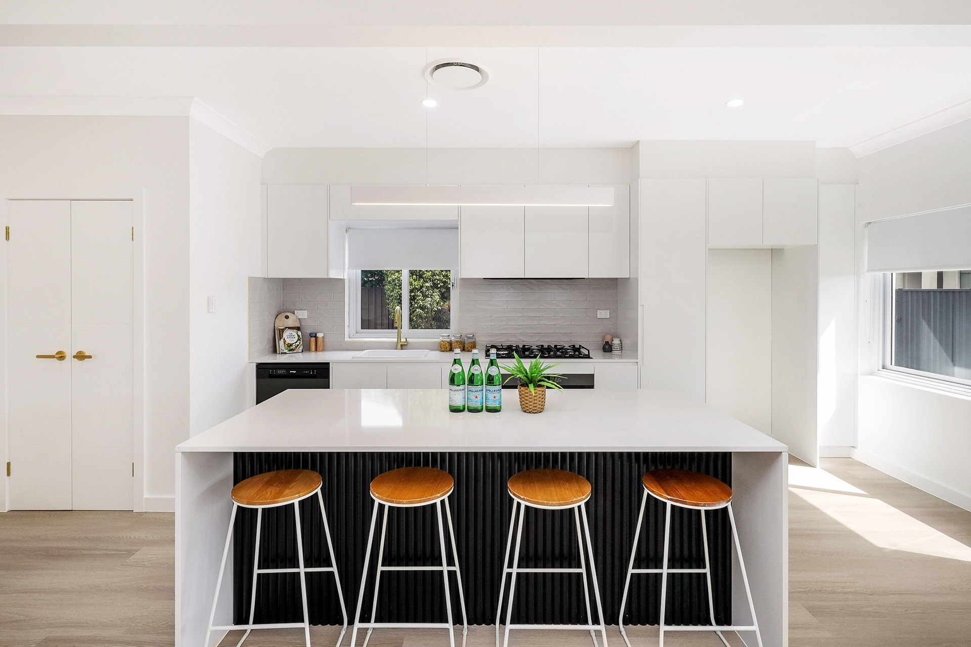 2 Oberon Street, Blakehurst Sold by Gavan Property - image 1