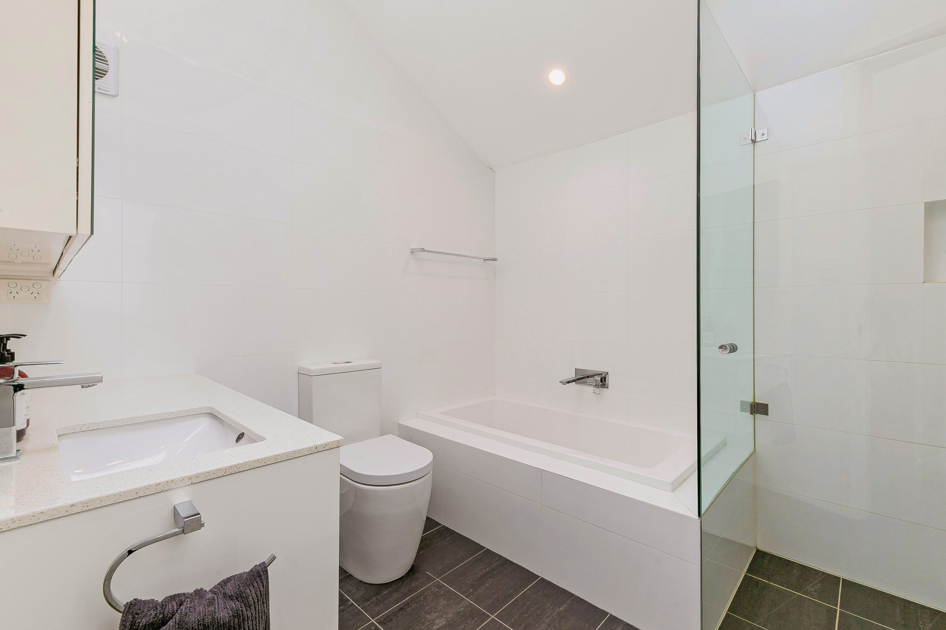 6 Robert Street, Sans Souci Sold by Gavan Property - image 1