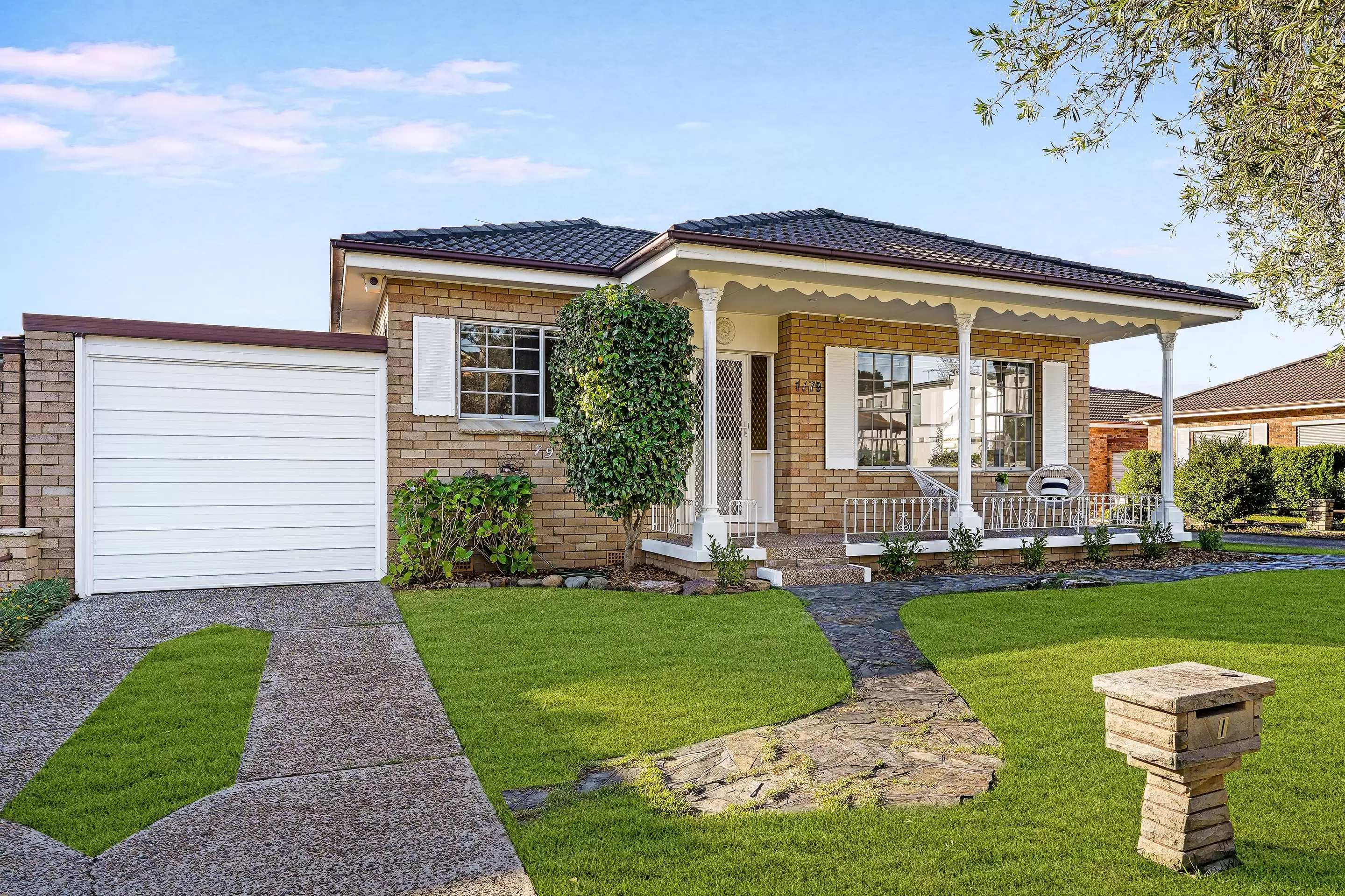 1/79 Greenacre Road, Connells Point Sold by Gavan Property - image 1
