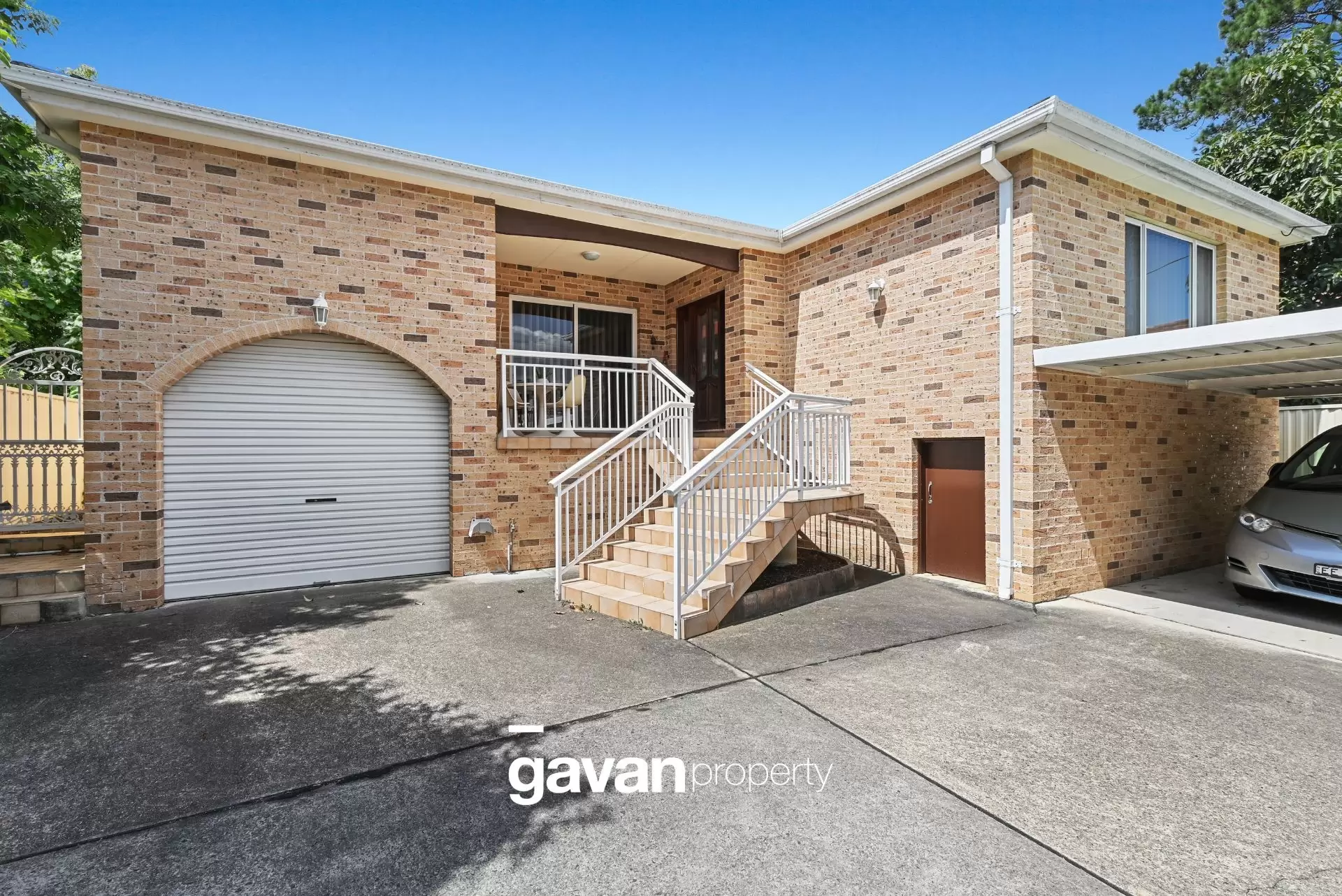2/37 Queens Road, Hurstville Leased by Gavan Property - image 1