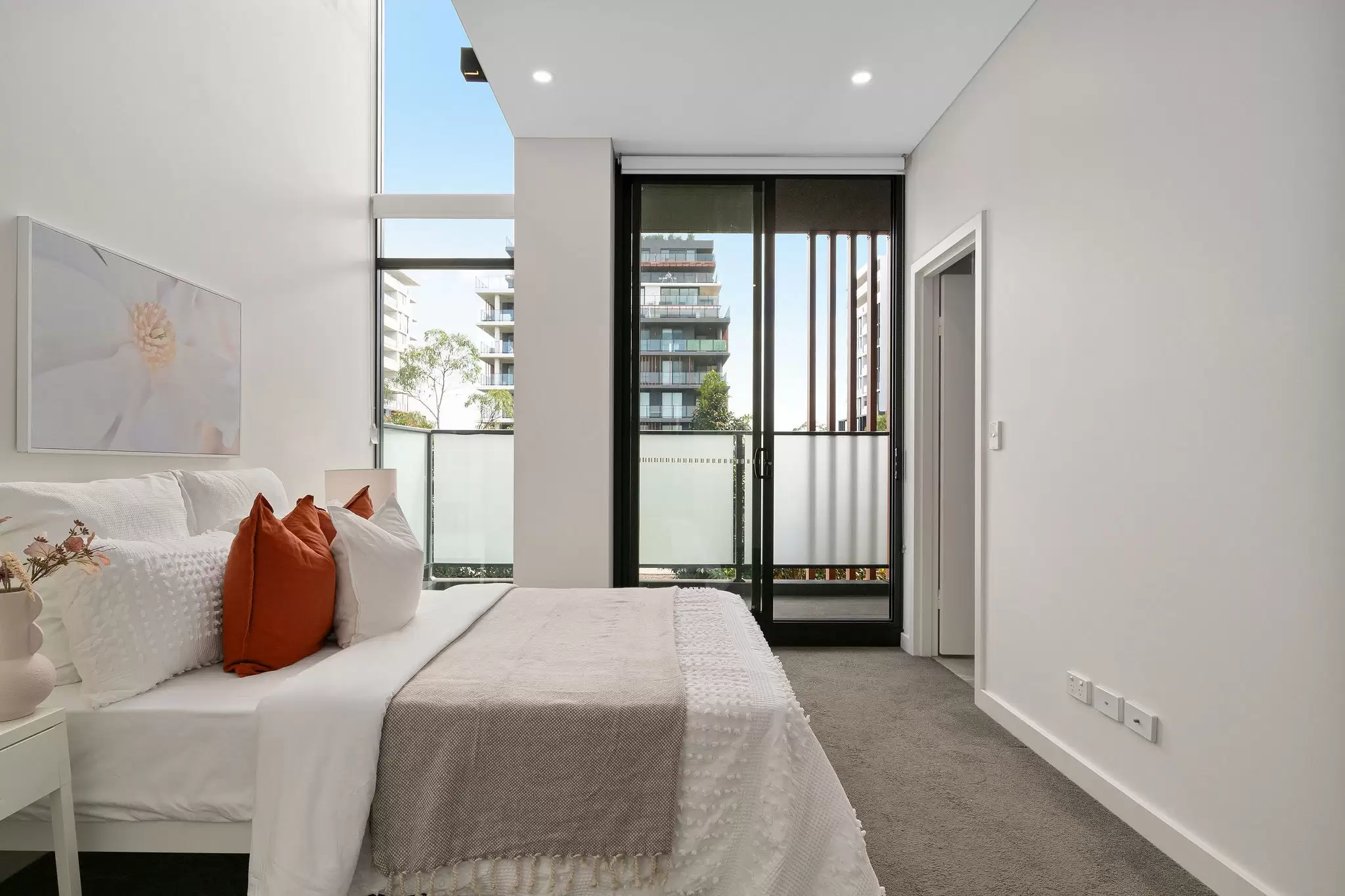 10 Garrigarrang Avenue, Kogarah Sold by Gavan Property - image 1