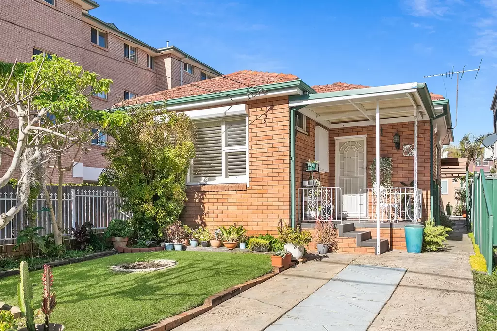 13 Macquarie Place, Mortdale Sold by Gavan Property