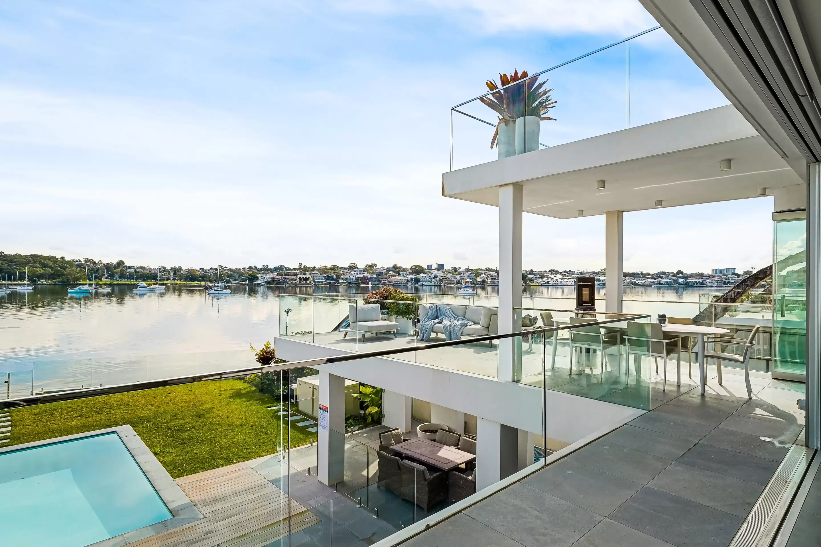 155 The Promenade, Sans Souci Sold by Gavan Property - image 1