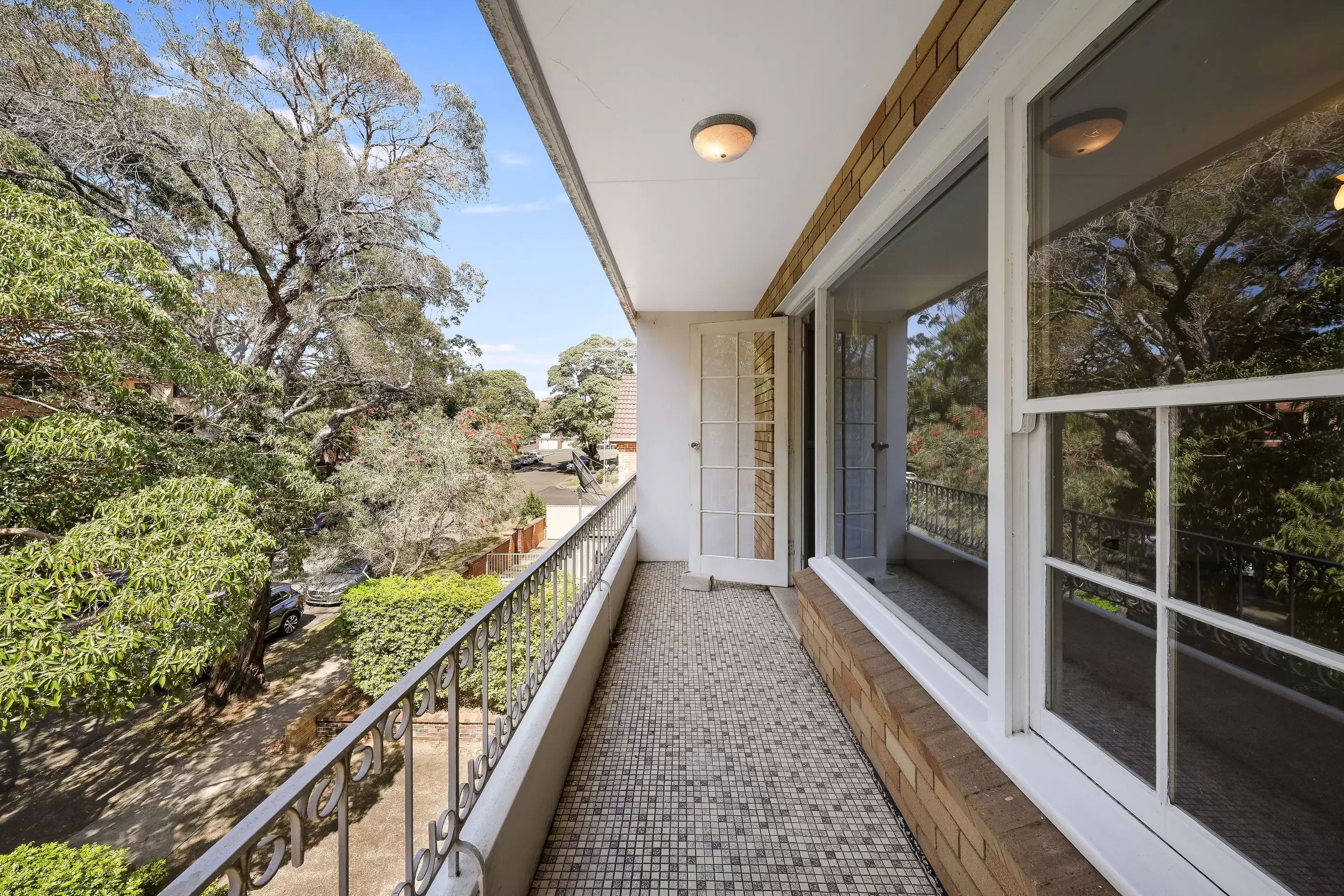 4/9 Kairawa Street, South Hurstville Sold by Gavan Property - image 1