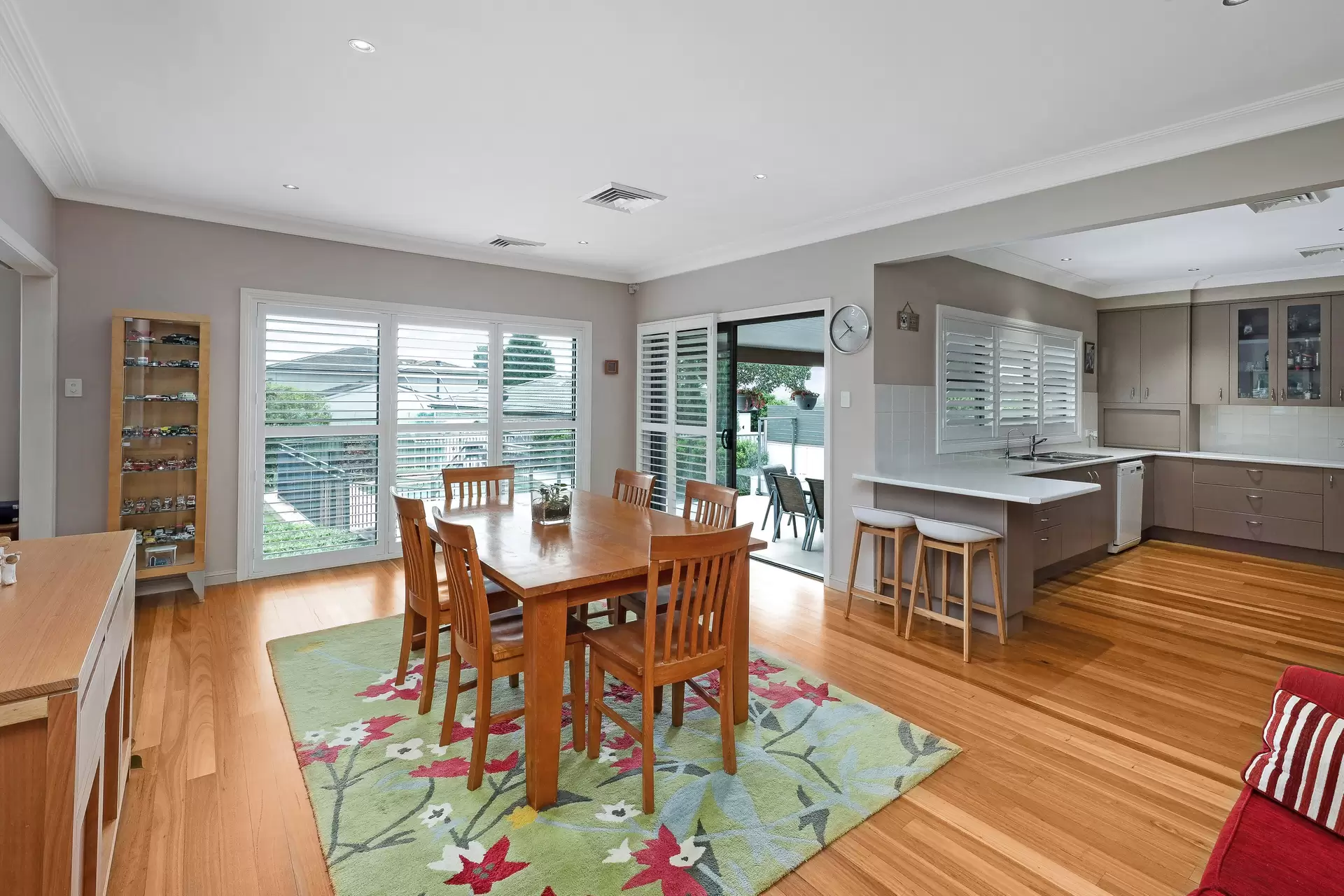 12A Woodlands Ave, Lugarno Sold by Gavan Property - image 1