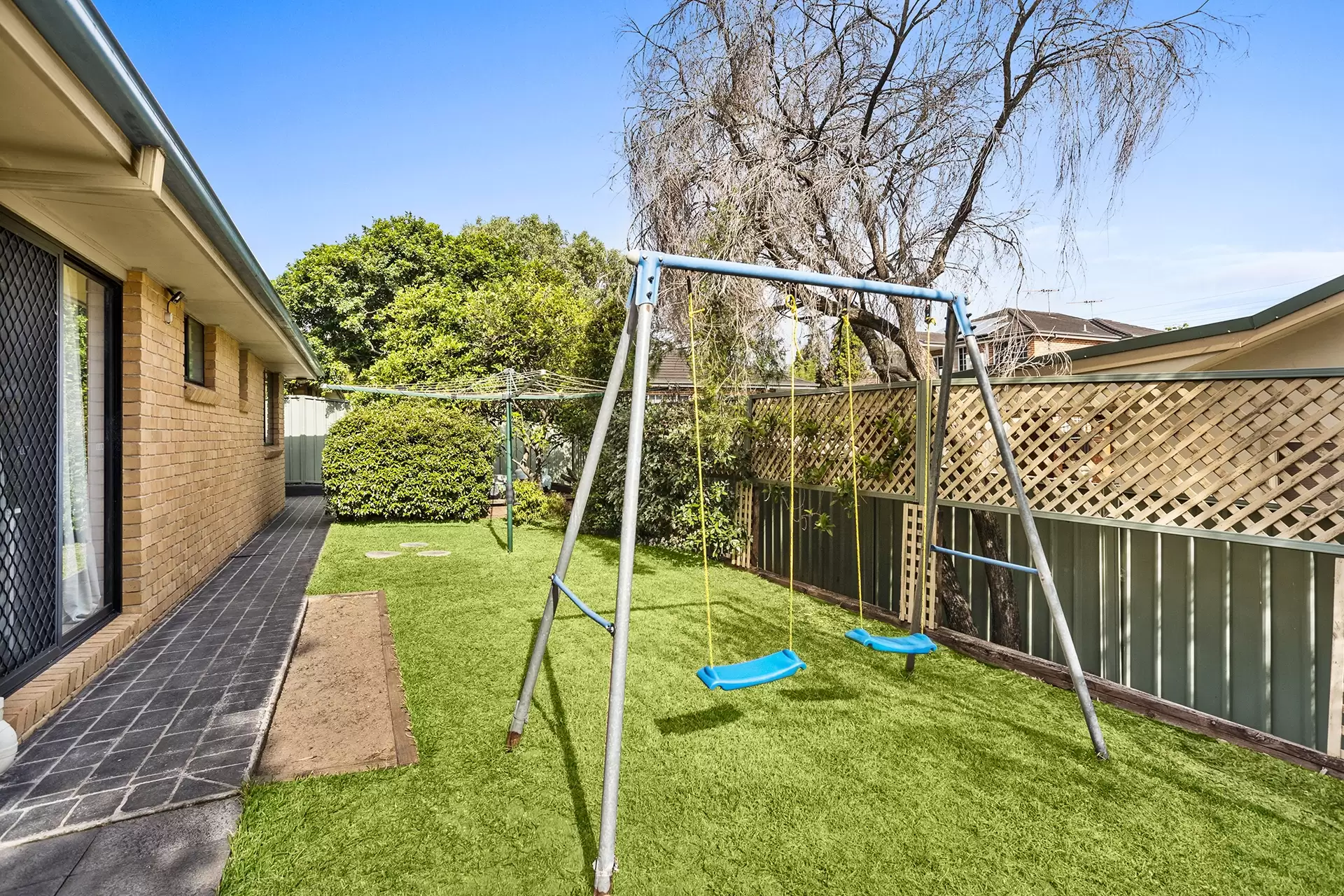 4/39-41 Blackshaw Avenue, Mortdale Sold by Gavan Property - image 1