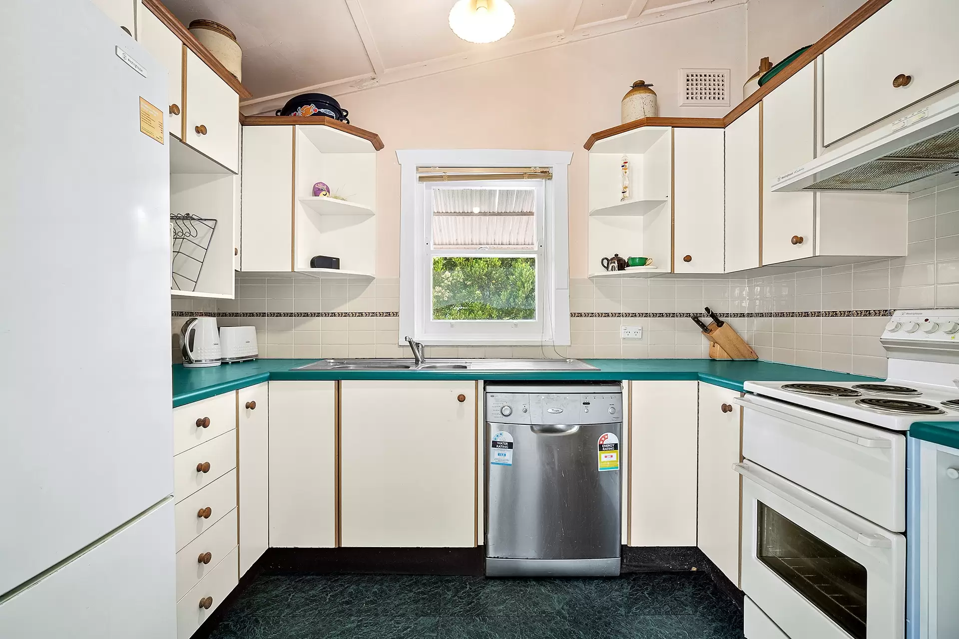 26 Lloyd Street, Oatley Sold by Gavan Property - image 1